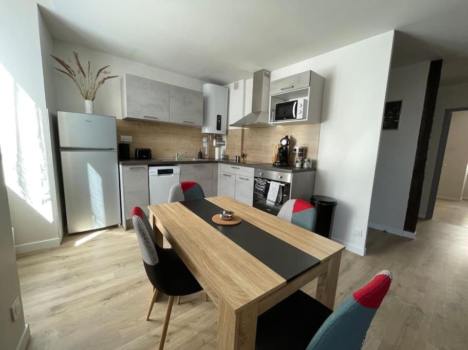 T2Entierement Renove Style Industriel Lägenhet Rodez Exteriör bild